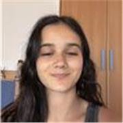 Soy María, futura estudiante de el grado de historia, con muchas ganas de enseñarla, a demás de castellano, catalán y matemáticas 
