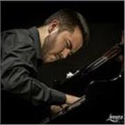 Ven a aprender piano, armonía y mucho más con Manuel Borraz, online y presencial