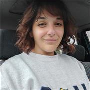 Studentessa di lingue impartisce ripetizioni di tedesco e francese per ragazzi delle scuole medie e superiori