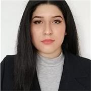 Egresada no graduada de la carrera de derecho