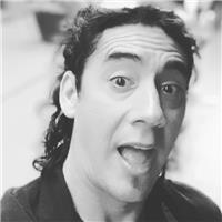Hola mi nombre es damián geller, soy argentino, me dedico a la gimnasia para la salud y el bienestar del cuerpo y mente. particularmente estoy abocado al cuidado de las posturas en 3era edad y al entrenamiento personal