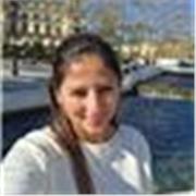 Soy una docente comprometida , trabajo desde el respeto y me dedico a brindar clases de refuerzo educativo para niños 6 y 7 años.