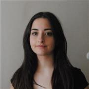 Sei alla ricerca di una insegnante di spagnolo madrelingua per megliorare la tua comprensione e pronuncia?