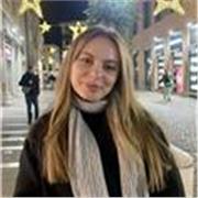 Offro lezioni online di conversazione in inglese e aiuto con compiti/ripetizioni per studenti delle medie e liceo. 
