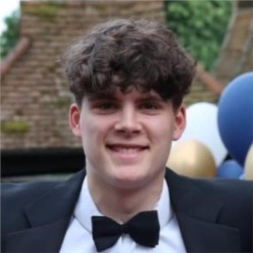 A* Tutor And University Of York Student Offering Expert Online Lessons ...