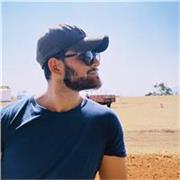 Dou aulas para Ensino Fundamental II e Ensino Médio, com explicações claras e passo a passo de matemática, física e ciências