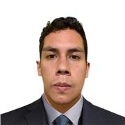 Profesor de apoyo escolar en temas de ciencias sociales