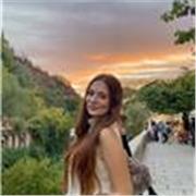 Imparto clases particulares de matemáticas desde hace un año de forma online. Estudio Educación Primaria.