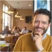 Tutor para mejora de aprendizaje en psicomoteres, administrador de empresas y animador 3D