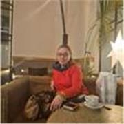 Maestra con experiencia y talentos creativos para aprender mejor.