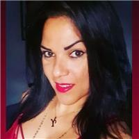 Profesora de educación física y entrenadora de corredores, magíster en fisiología del ejercicio. entrenadora personal y de gym