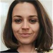 Lektorka języka angielskiego dla dorosłych oferuje kursy języka ogólnego i specjalistycznego, w tym prawniczego, ubezpieczeniowego