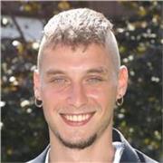 Vuoi rimetterti in forma, aumentare la tua resistenza o migliorare le tue prestazioni sportive ?
Allenamenti aerobici
HIIT