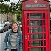 Profesora de inglés, con más de 15 años de experiencia, ofrece clases de inglés, presenciales y online, para todas las edades. 