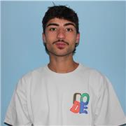 Soy Andrés, estudiante de educción infantil con muchas ganas de ayudar a aquellos alumnos que necesiten un apoyo.