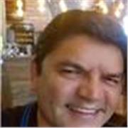 Profesor especializado excelente experiencia