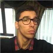 Profesor de inglés da clases a niños de todas las edades. Nivel hasta bachillerato o exámenes oficiales. Preguntar sin compromiso. También a adultos