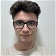 Estudiante de 2º año de ingeniería disponible para enseñar matemáticas y física a alumnos de ESO y bachillerato