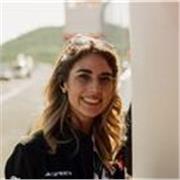 Madrelingua italiana e spagnola, offro lezioni dinamiche e su misura. Parla con sicurezza fin dal primo giorno, zero noia! 