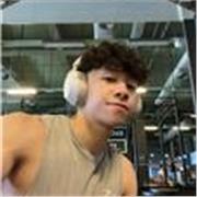 Passionate second year physiotherapy student at The University of Nottingham. Fluent in English, Chinese and Cantonese.