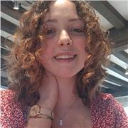 Studentessa di Lettere offre ripetizioni di tutte le materie per elementari, medie e superiori
