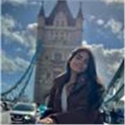 Profesora de Inglés con más de 15 años de experiencia.