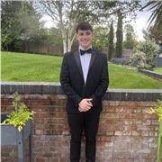 I specialise in providing tailored lessons to develop English abilities.