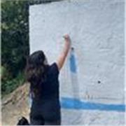 Soy una persona que no sabe estar quieta y le apasiona el arte y la enseñanza