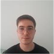 Soy estudiante de 3º de Física en la Universidad Autónoma de Madrid y doy clases a alumnos de secundaria o bachillerato.