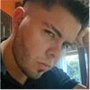 Profesor de inglés, 23 años, con 2 años de experiencia dando clases dinámicas en escuelas y online. Enfocado en la comunicación.