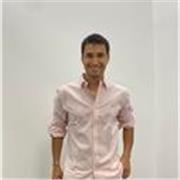 Traductor inglés-español con años de experiencia en el exterior (Canada y Australia) ofrece clases personalizadas