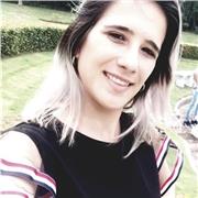 Soy Máster en Ciencias Sociales y tengo más de 4 años trabajando en Universidades. Las técnicas que empleo con mis estudiantes están en función de la educación popular dando especial relevancia a los alumnos y cómo desean aprender