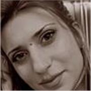 Sono qui per te, ad aiutarti a studiare e portare a termine il tuo percorso scolastico. 