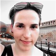 Psicologa abilitata offre lezioni di psicologia, elementi di sociologia, statistica e antropologia online