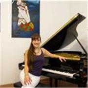 Profesora titulada da Clases de Piano en Sitges