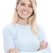Tripulante de cabina internacional con ganas de enseñar inglés para abrir las puertas a un futuro mejor
