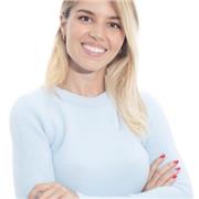 Tripulante de cabina internacional con ganas de enseñar inglés para abrir las puertas a un futuro mejor