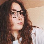 Sono qui per aiutare bambini e ragazzi delle elementari e delle medie a rendere i compiti più semplici e lo studio più divertente!