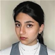 Soy universitaria. Me adapto a las necesidades de los estudiantes para que comprendan los conceptos de manera clara y concisa.