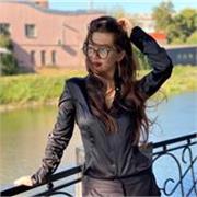 I’m a professional English teacher with 3 years of experiences. I am interested in cooperation with your school and looking forward to hearing from you!