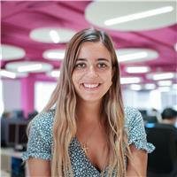 Profesora de inglés con más de 10 años de experiencia. Clases online