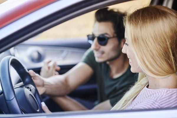 Quante lezioni servono per imparare a guidare?