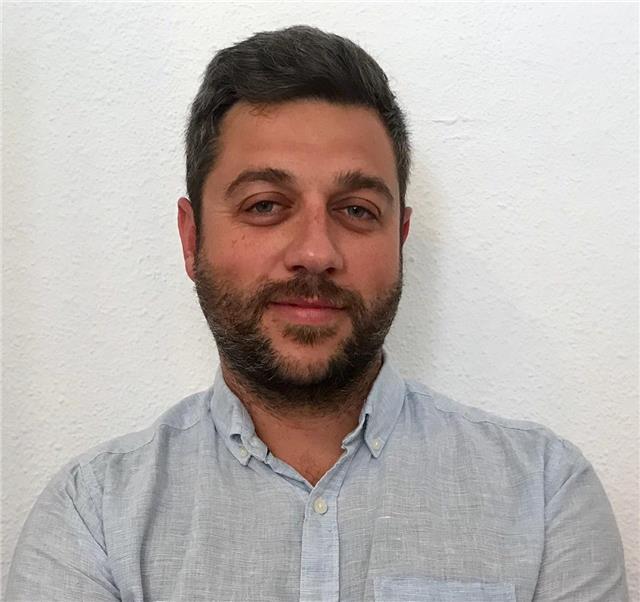 ACADEMIA UNIVERSITARIA PARANINFO