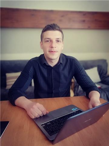 Insegnante di francese madrelingua con esperienza offre lezioni per tutti i livelli