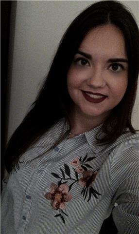 Profesora de inglés/ graduada en filología inglesa por la universidad de sevilla