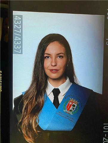 Doy clases particulares de todas las aginaturas a nivel de educación primaria y hasta primero-segundo eso en lengua e inglés