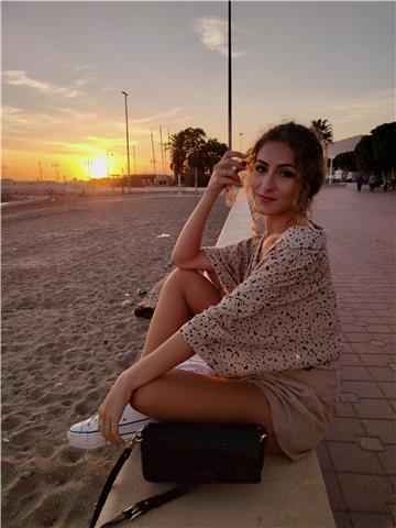 Graduada en biología ofrece clases particulares para todos los niveles