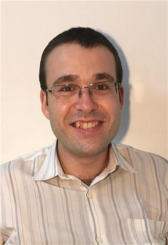 Clases de repaso y apoyo escolar a alumnos de primaria y eso: disciplina y confianza