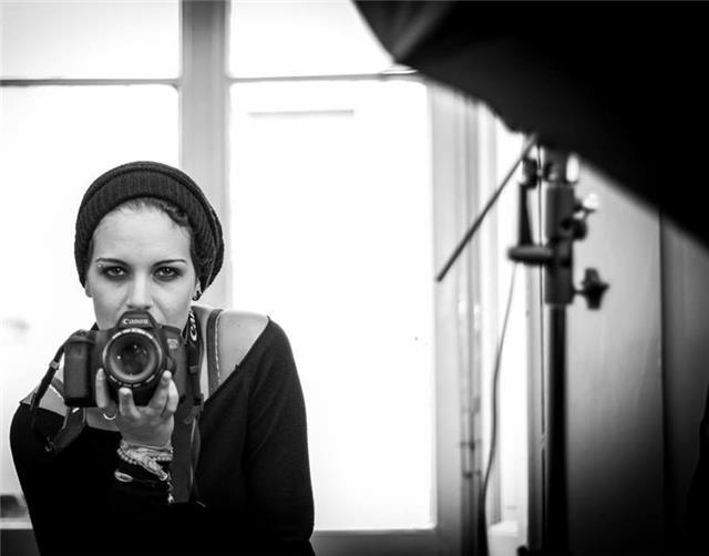 Docente di Fotografia, Storia dell'Arte e Grafica offre lezioni di Tecniche della Fotografia, Fotografia Artistica, Storia della Fotografia e Metodologie di Progettazione Fotografica + creazione e revisione portfolio