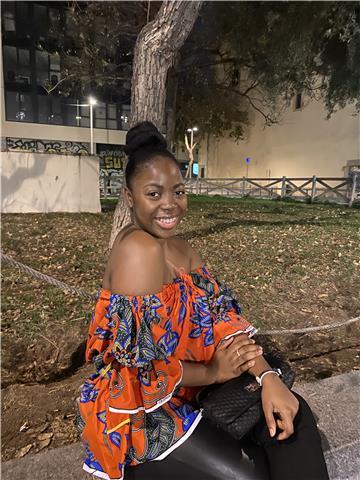 Profesora de catalán nativa para niños o adolescentes